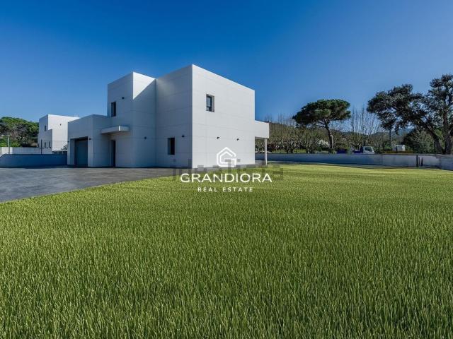 Chalet, Vallromanes