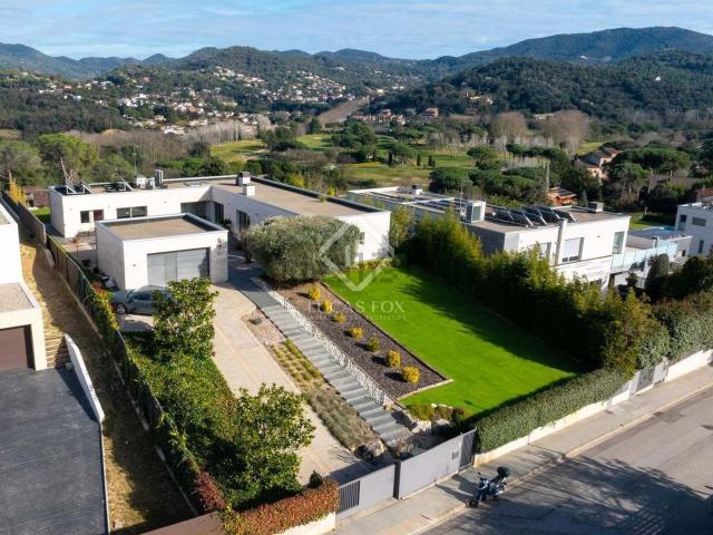 Chalet, Vallromanes