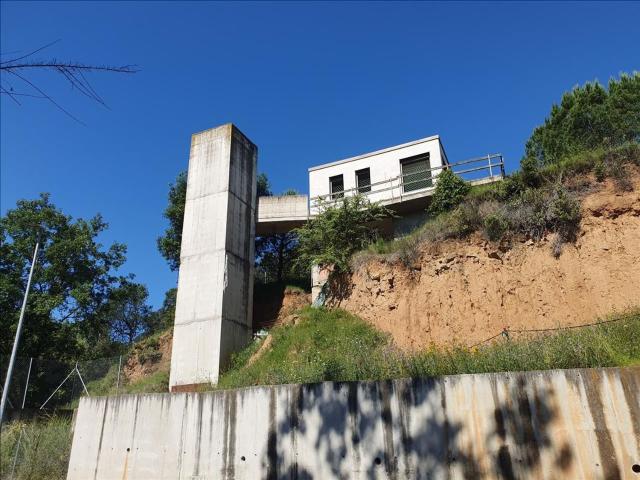 Chalet, Vallromanes