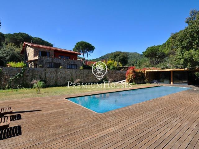 Chalet, Vallromanes