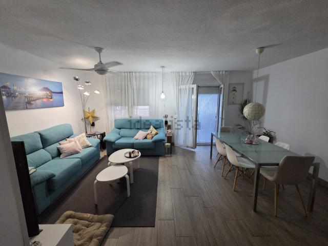 Chalet, Valls