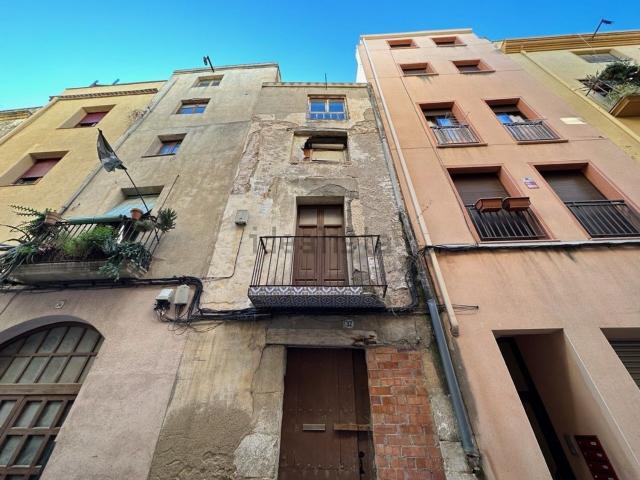 Chalet, Valls