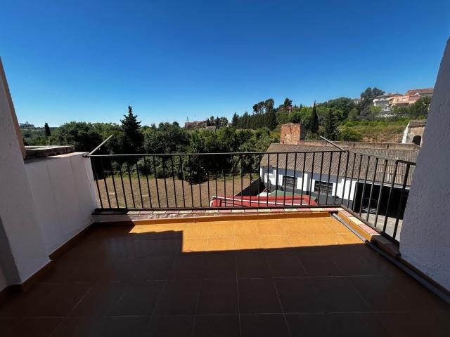 Chalet, Valls