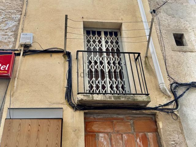 Chalet, Valls