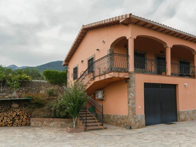 Chalet, Valverde de la Vera