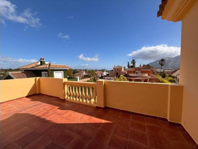 Chalet Venta Coín, Barriada Las Flores