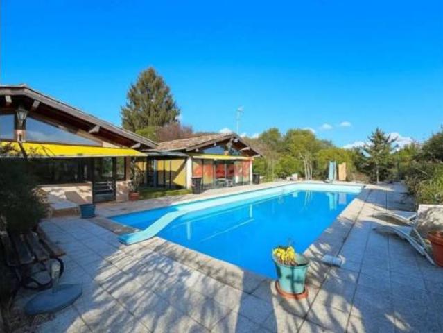 Chalet Venta Coles, Coles Capital