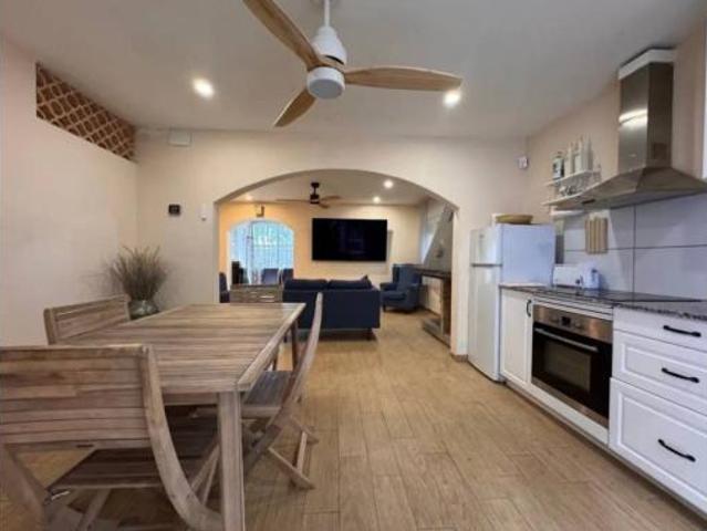 Chalet Venta Corçà, Corçà