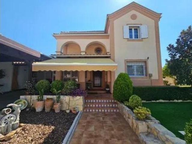 Chalet Venta Córdoba Capital, Periurbano Este Santa Cruz