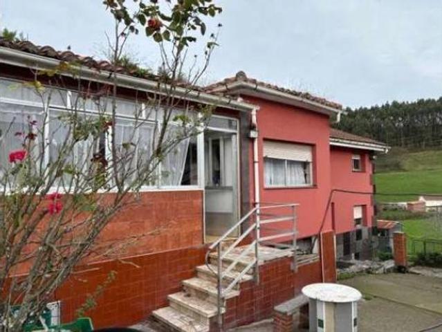 Chalet Venta Corvera de Asturias, Cancienes