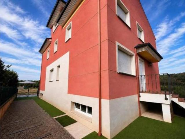 Chalet Venta Cacabelos, Cacabelos