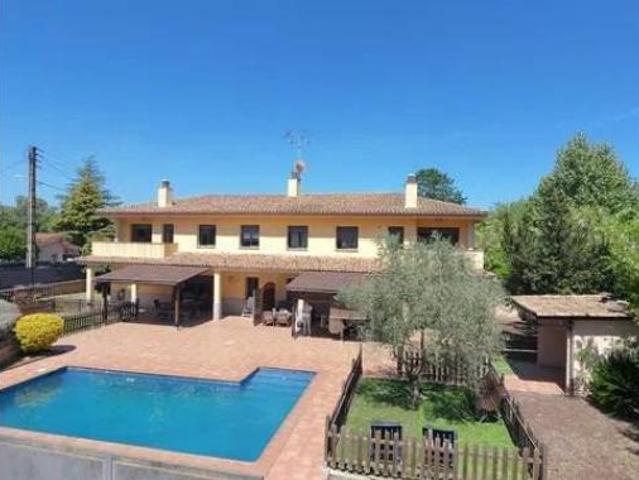 Chalet Venta Caldes de Malavella, Caldes de Malavella