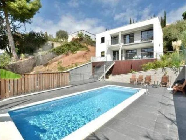 Chalet Venta Calella, Calella