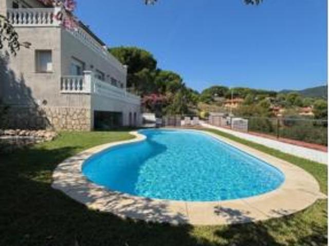 Chalet Venta Calella, Calella