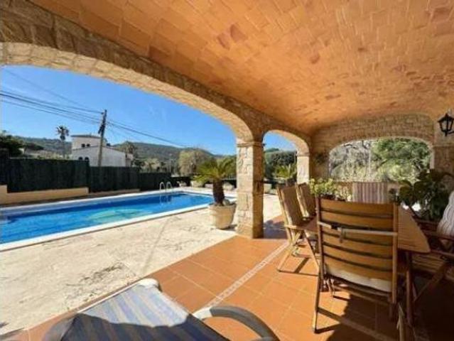Chalet Venta Calonge i Sant Antoni, Calonge
