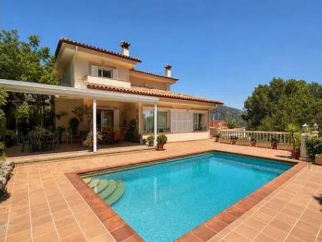 Chalet Venta Calvià, Cas Català Illetes