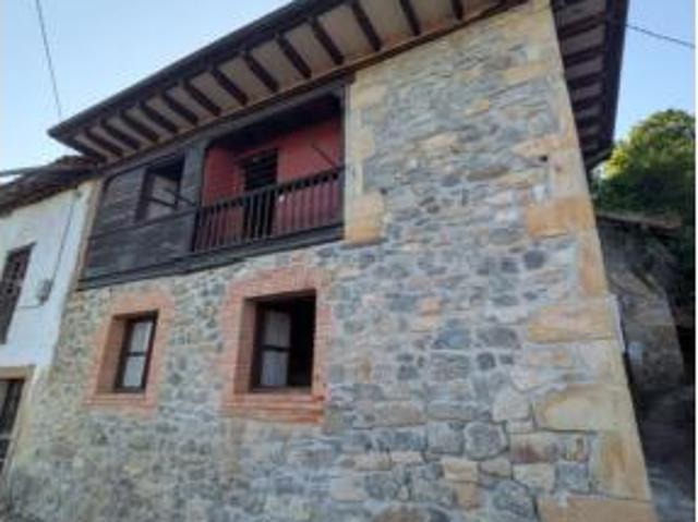 Chalet Venta Cangas de Onís, Llenín