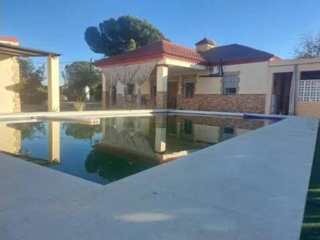 Chalet Venta Carmona, Carmona