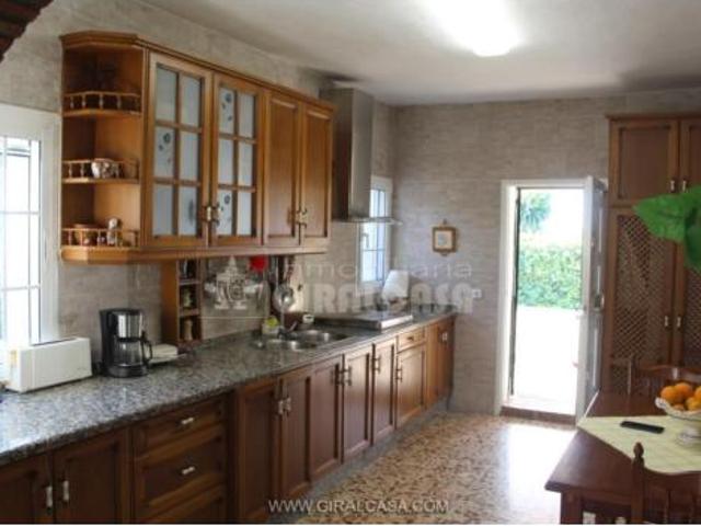 Chalet Venta Carmona, Carmona