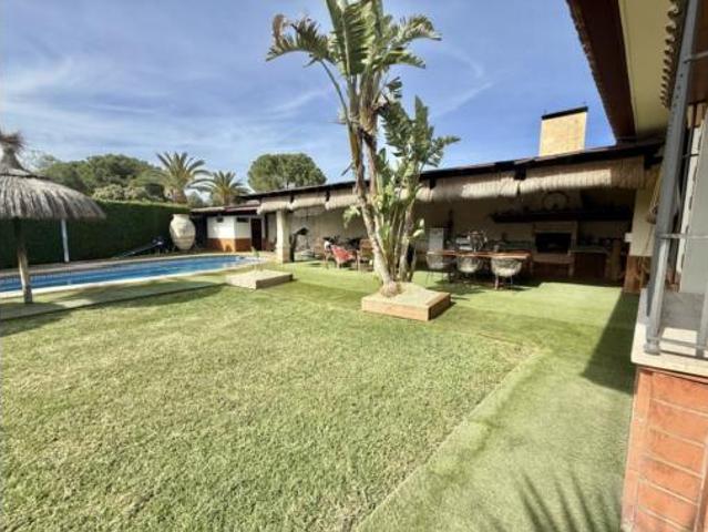 Chalet Venta Carmona, Carmona