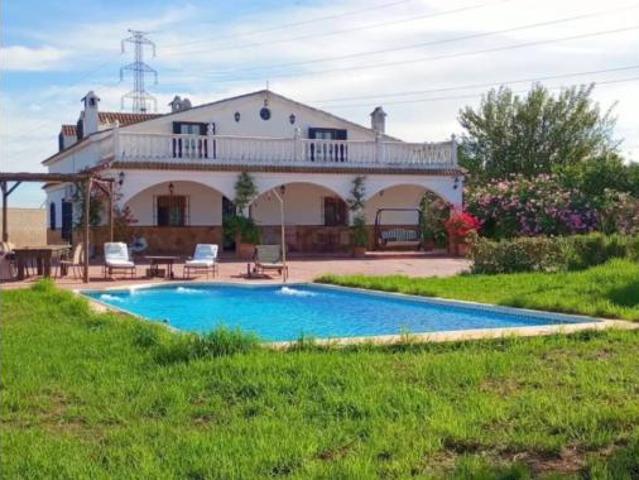Chalet Venta Carmona, Carmona