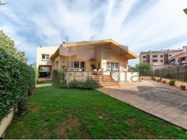 Chalet Venta Cassà de la Selva, Cassà de la Selva