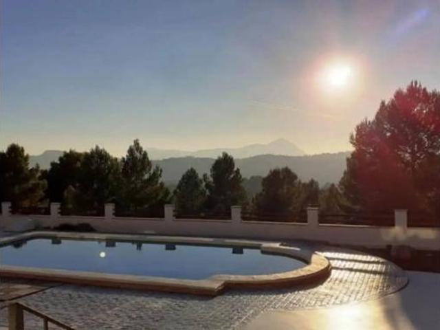 Chalet Venta Castalla, Castalla