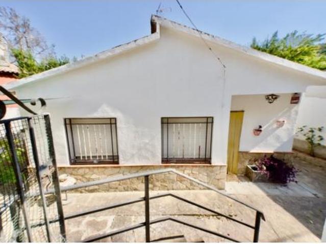 Chalet Venta Castellbell i el Vilar, Can Serra i Pedró