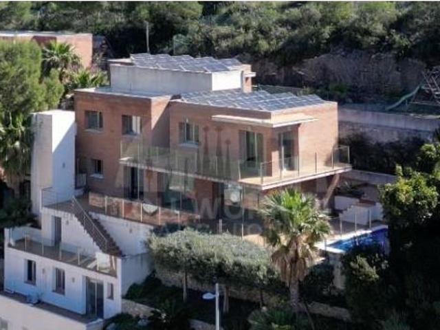 Chalet Venta Castelldefels, Zona Universitària Gran Via Mar Camí Ral