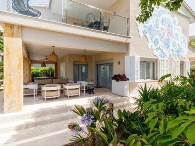 Chalet Venta Castelldefels, Can Bou