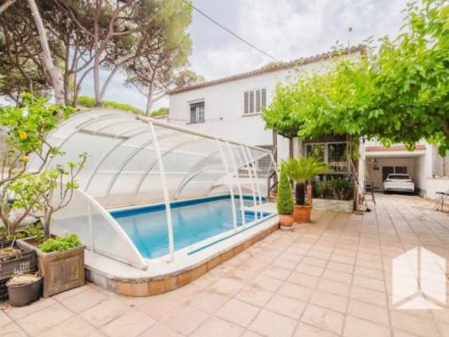 Chalet Venta Castelldefels, La Pineda