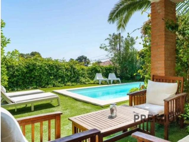 Chalet Venta Castelldefels, Montmar