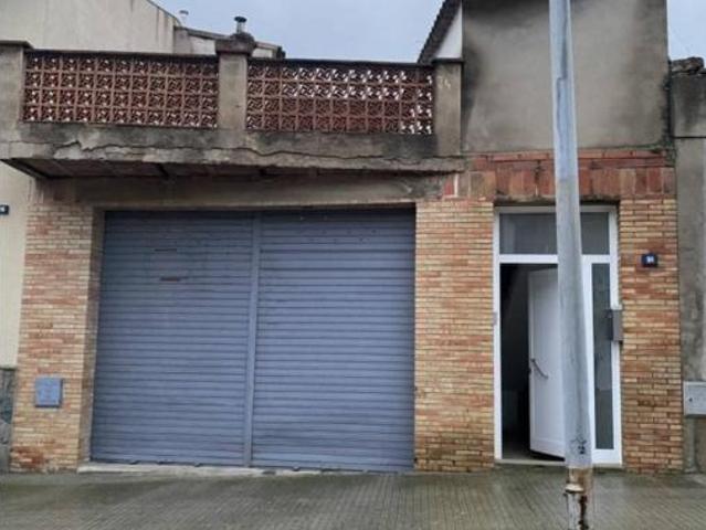 Chalet Venta Centelles, Centelles