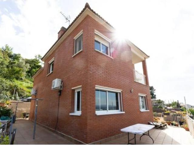 Chalet Venta Cerdanyola del Vallès, Plana del Castell Montflorit