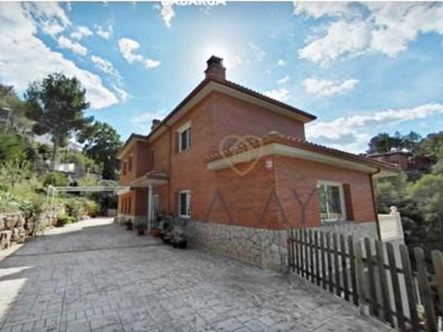 Chalet Venta Cervelló, Cervelló