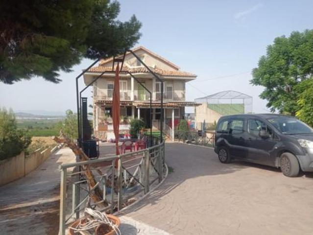 Chalet Venta Chiva, Chiva