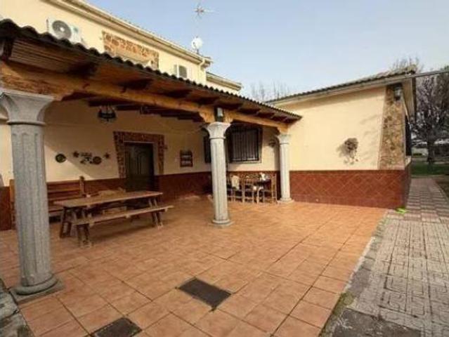 Chalet Venta Ciudad Real Capital, Plaza de Toros La Guija Santa María Ciudad Jardín Los Rosales