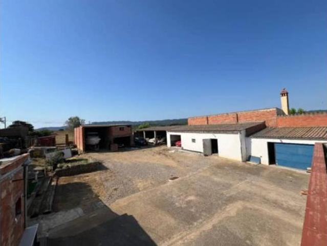 Chalet Venta Cruïlles, Monells i Sant Sadurní de l'Heura, Sant Sadurní de l'Heura