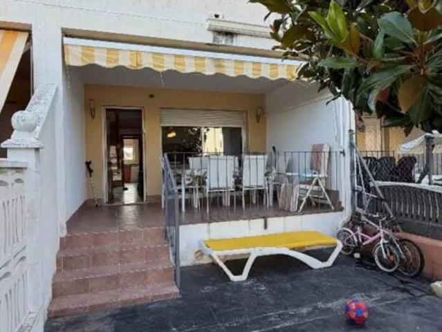 Chalet Venta Creixell, Creixell