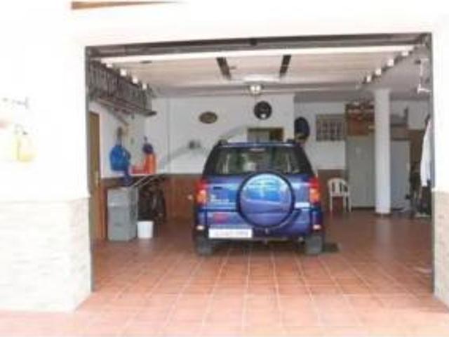 Chalet Venta Cuevas del Becerro, Cuevas del Becerro