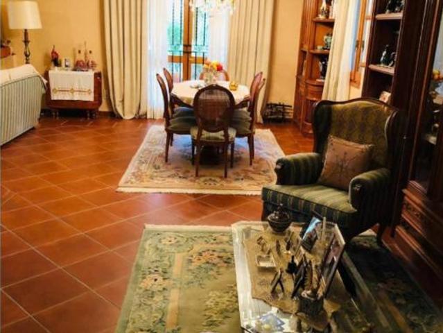 Chalet Venta Cullera, Centre Urbà