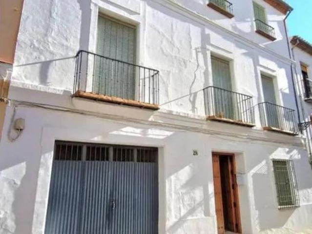 Chalet Venta Antequera, Centro