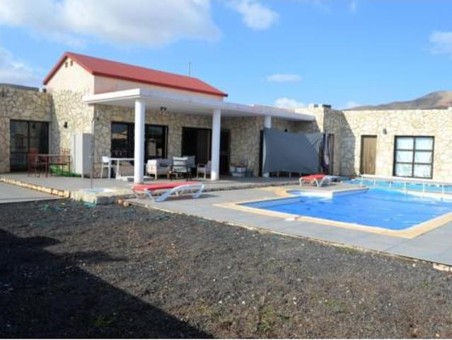 Chalet Venta Antigua, Triquivijate