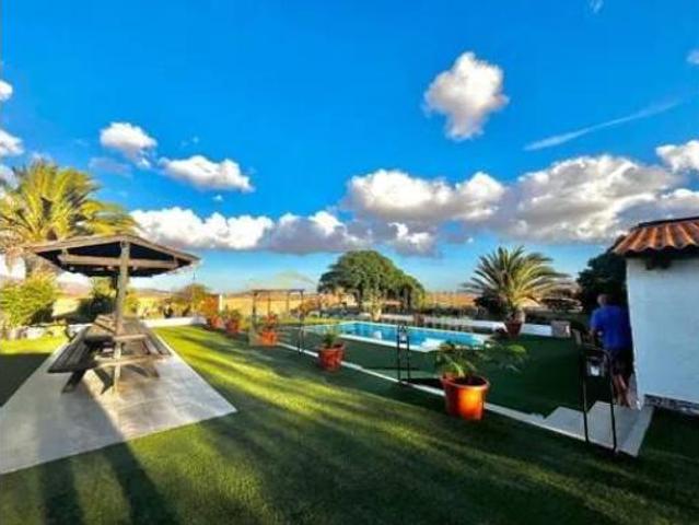 Chalet Venta Antigua, Antigua