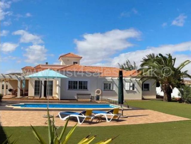 Chalet Venta Antigua, Castillo de Caleta Fuste