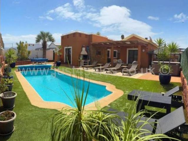 Chalet Venta Antigua, Castillo de Caleta Fuste