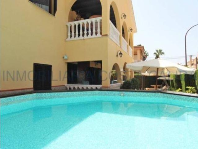 Chalet Venta Águilas, Calabardina