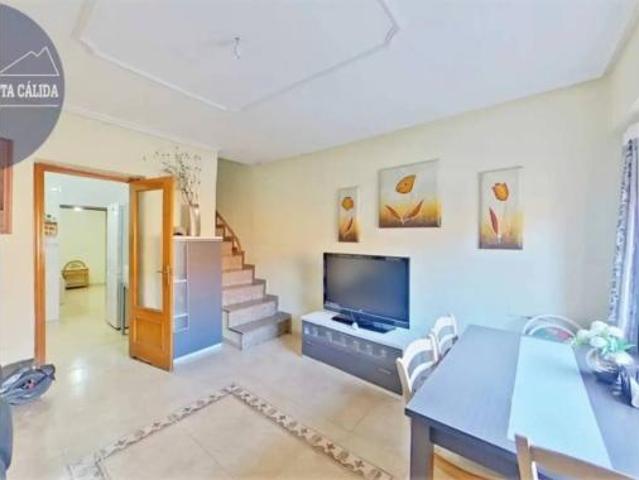 Chalet Venta Águilas, Centro