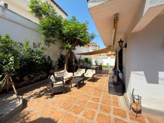 Chalet Venta Águilas, El Hornillo