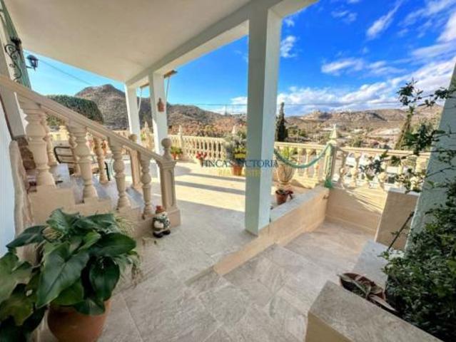 Chalet Venta Águilas, Los Geráneos